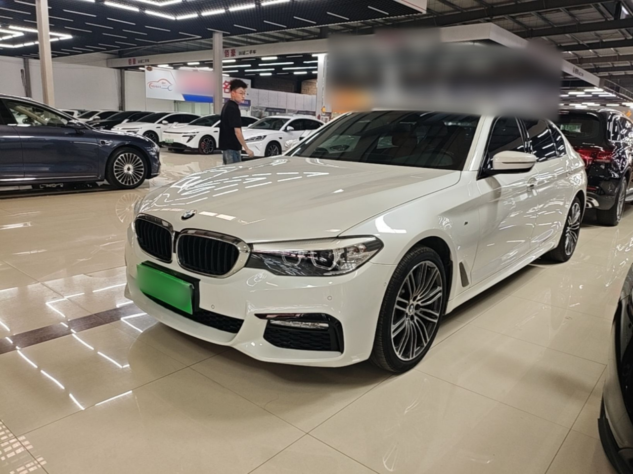 5 Series 2018 530Li Leading M Sport Package
