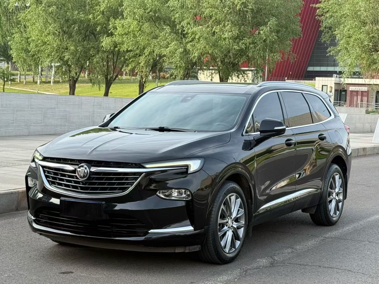 2022 652T AWD Premium 7-Seater