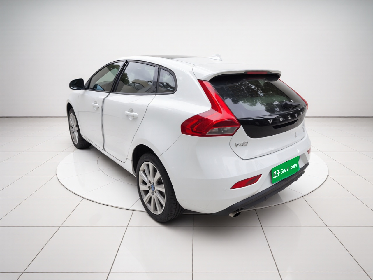 V40 2016 T3 photo 4