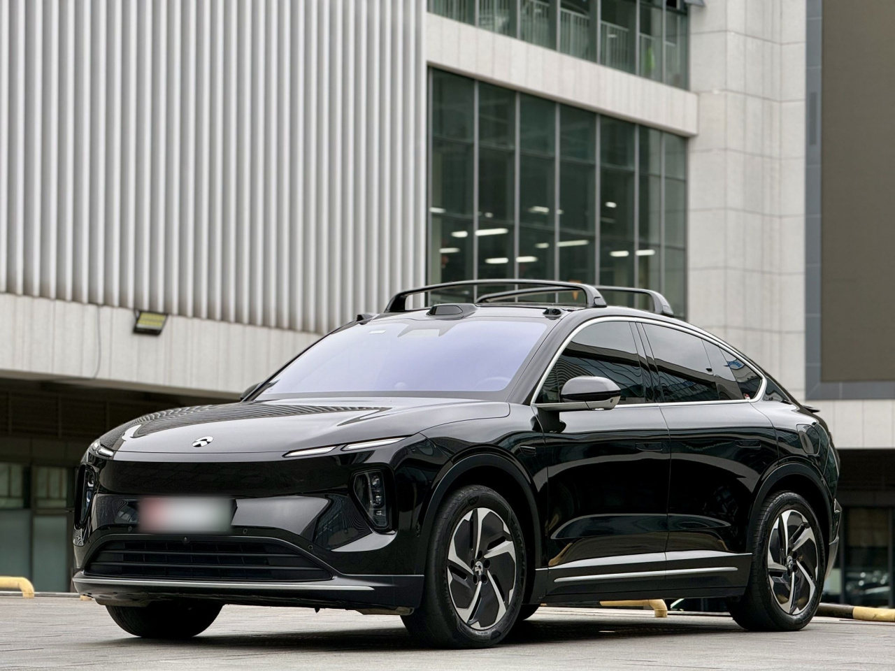 EC6 2024 75kWh