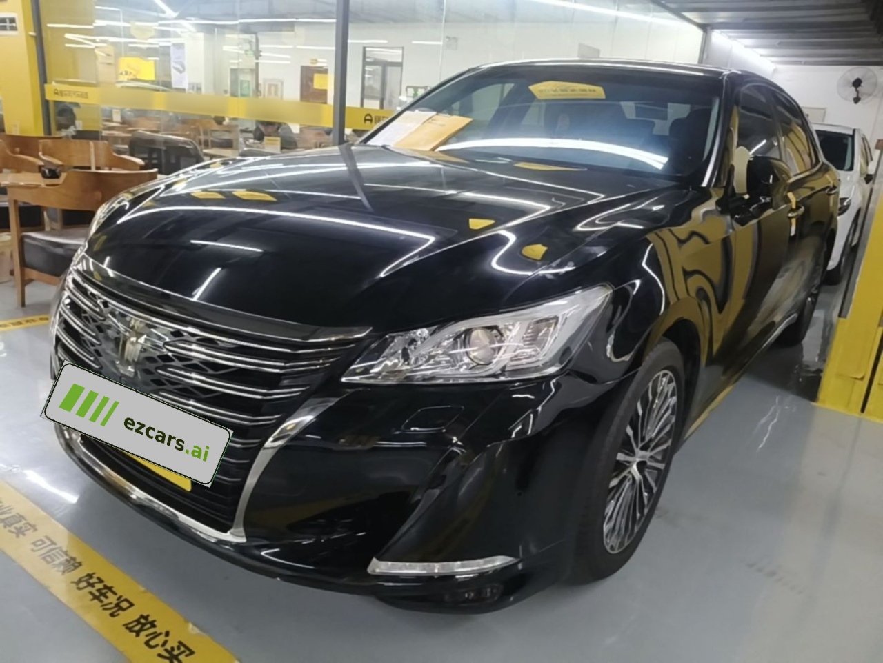 Crown 2018 2.0T Sport