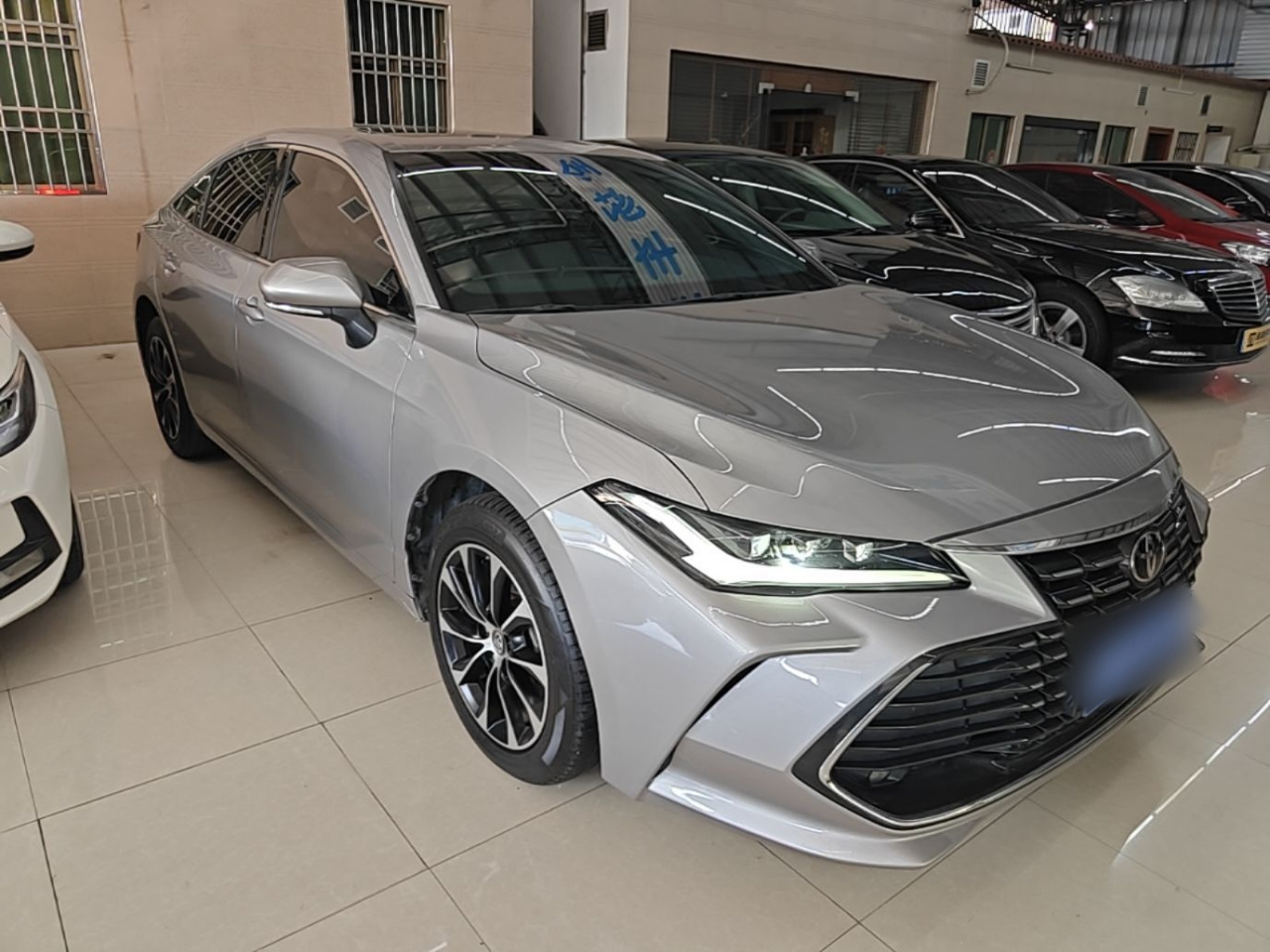 Avalon 2023 2.0L photo 3