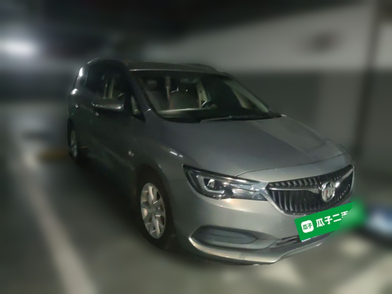 GL6 2018 18T 6-Seater Elite photo 3