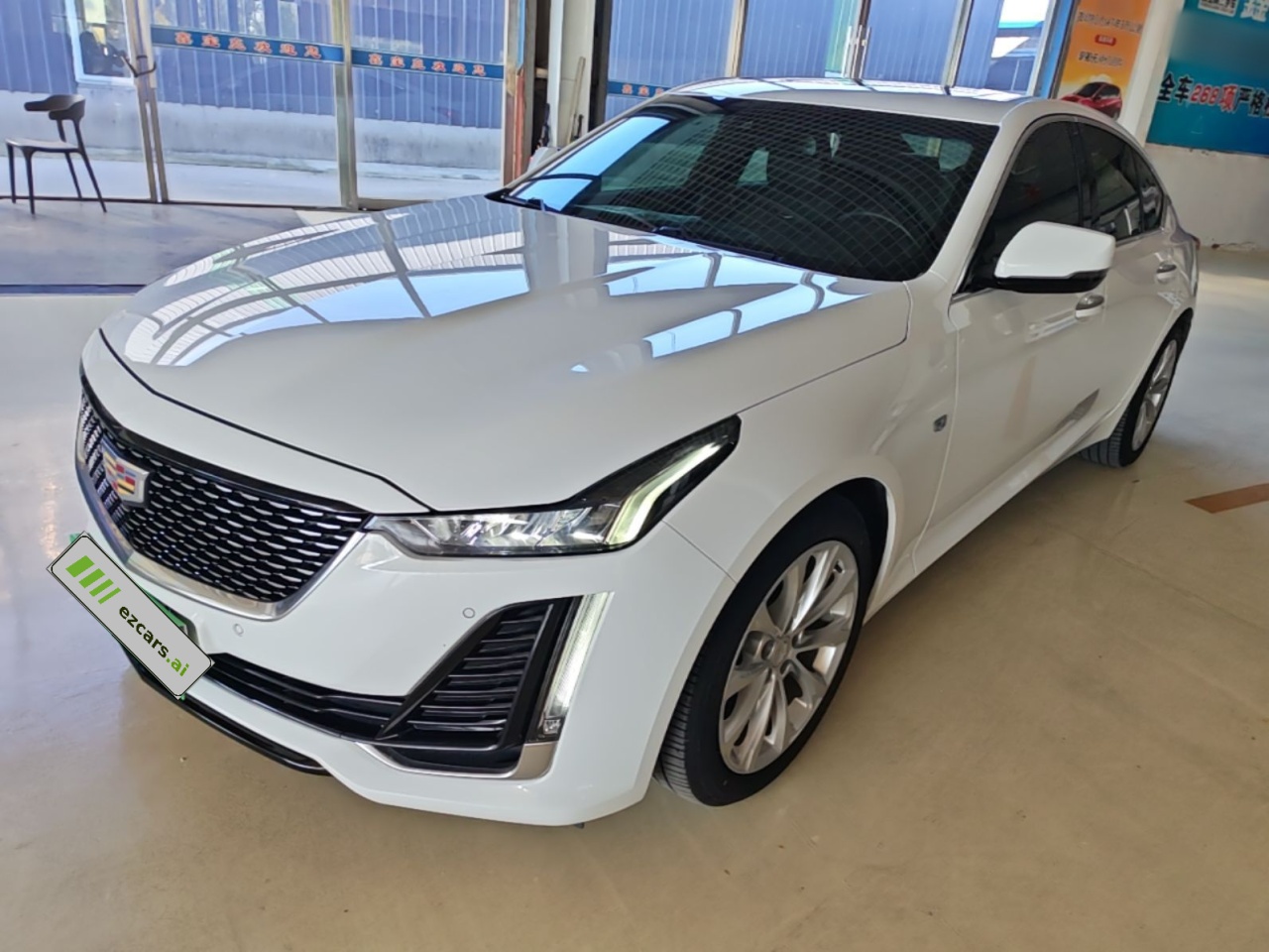 CT5 2022 28T Luxury