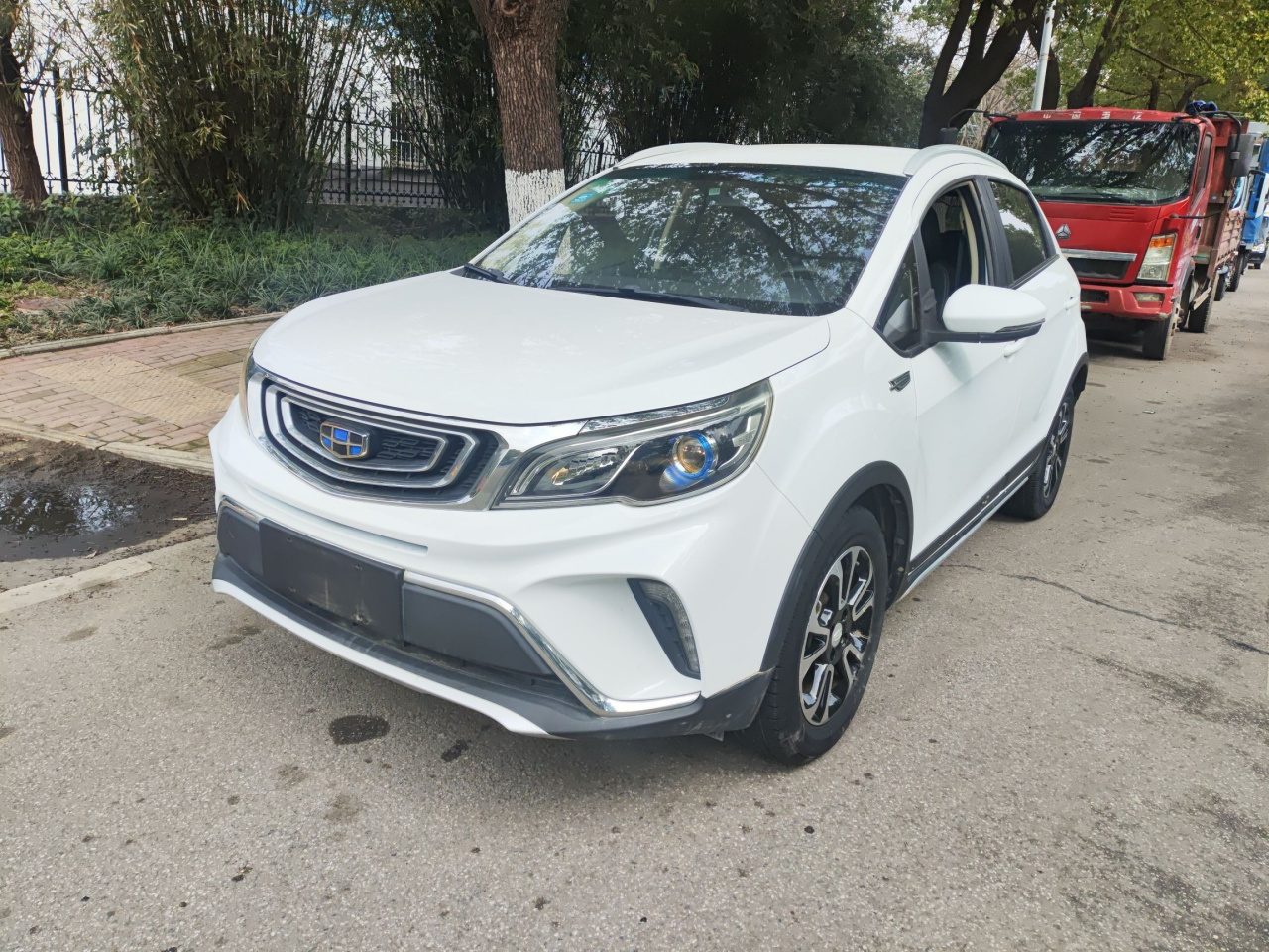 Vision X3 2017 1.5L AT Elite