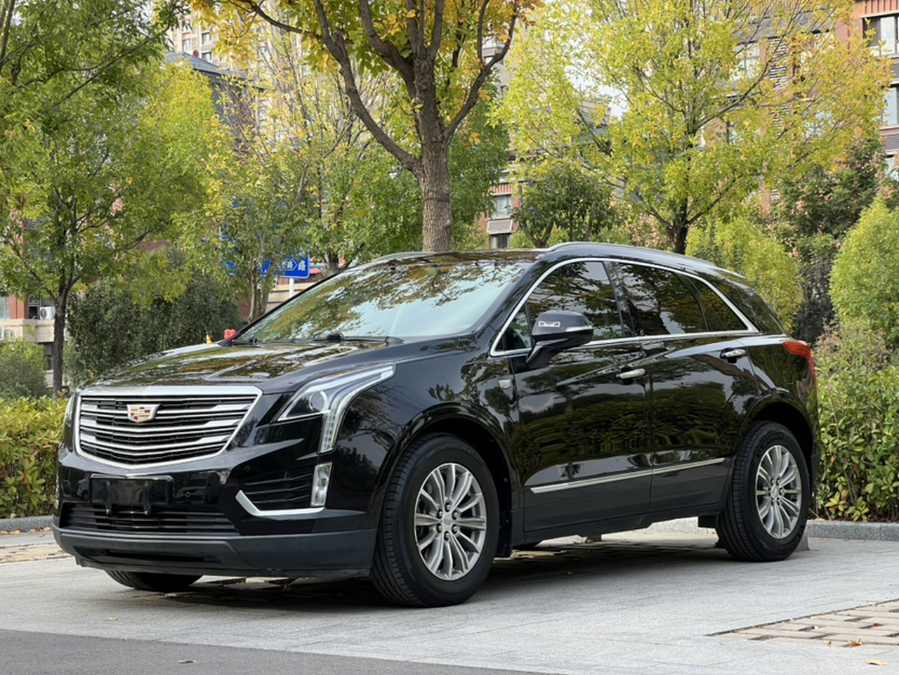 XT5 2016 25T Luxury