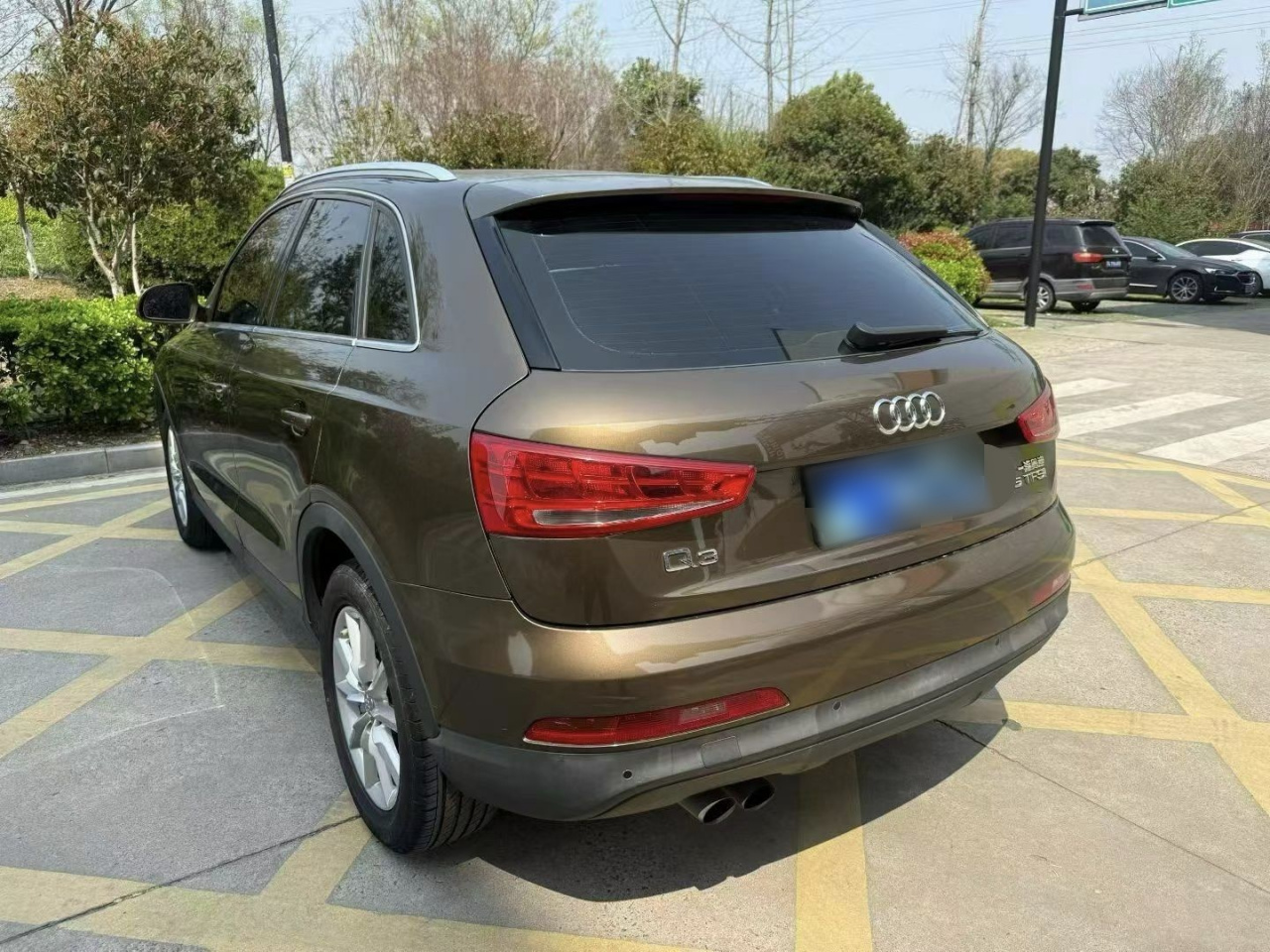 Q3 2015 35 TFSI Progressive photo 4
