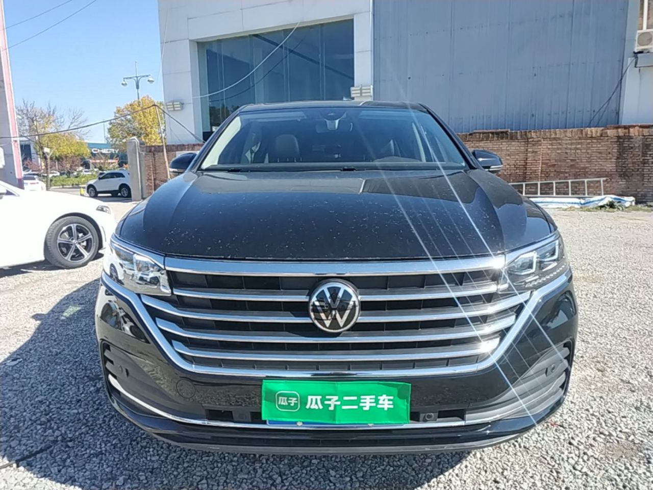 Viloran 2022 330TSI Luxury photo 2