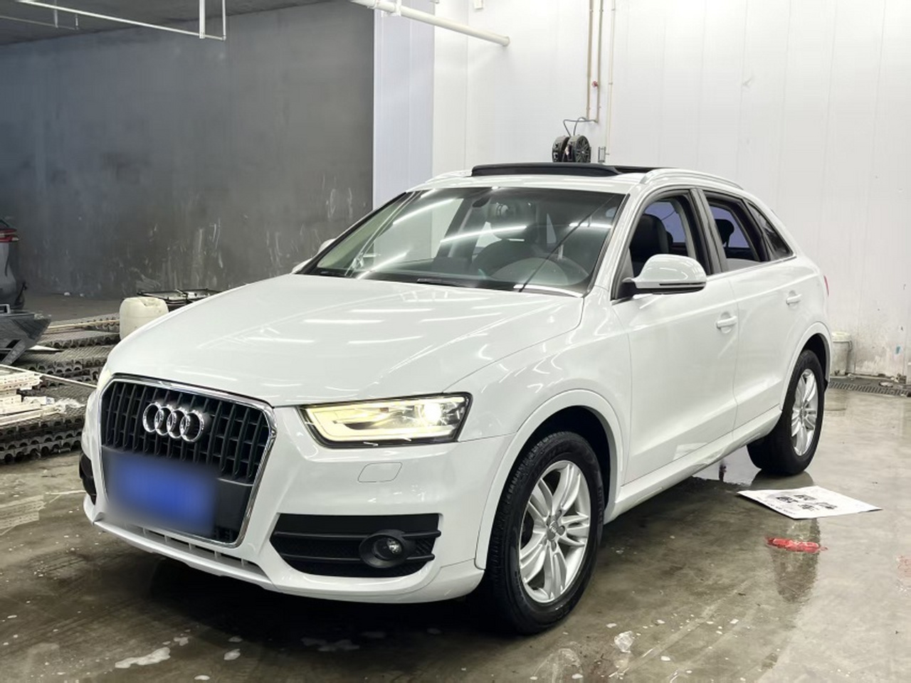 Q3 2013 35 TFSI Comfort photo 3