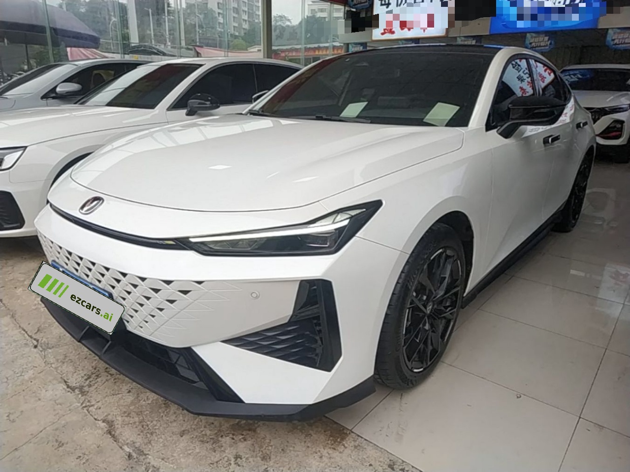 UNI-V 2024 1.5T Premium
