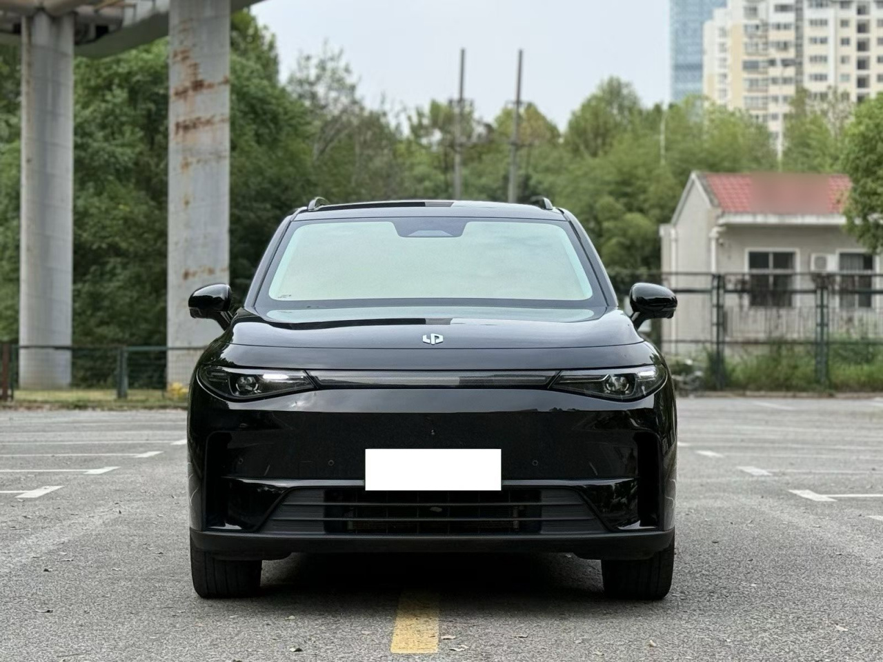 Leapmotor C16 2024 EV 520 Exclusive photo 2