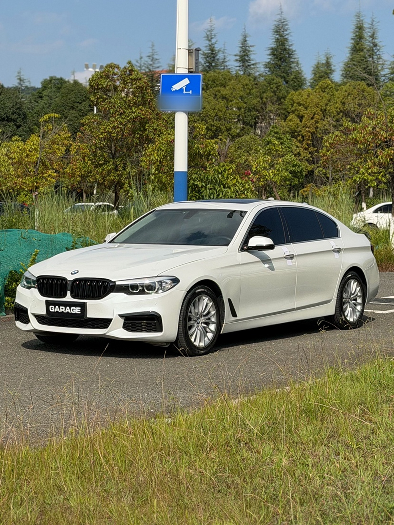 5 Series 2017 525Li Luxury Design Package photo 2