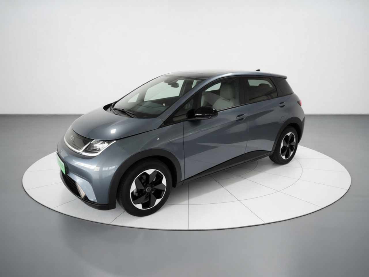 Dolphin 2024 Honor 420km