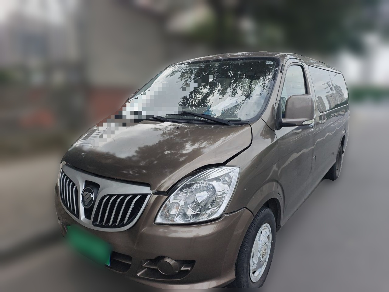 E 2017 2.0L Long Wheelbase 4Q20M