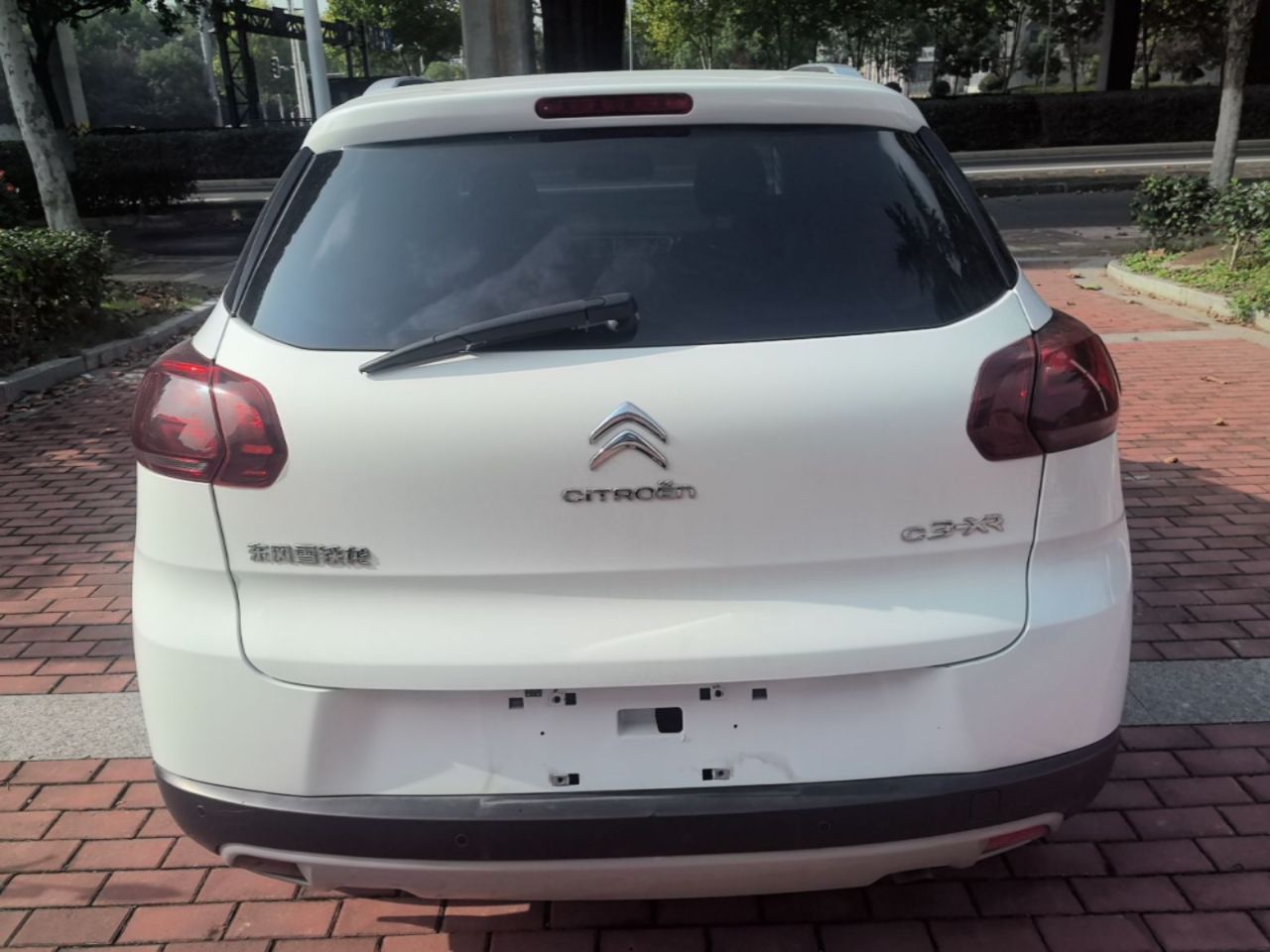 C3-XR 2015 1.6L AT Pioneer photo 5