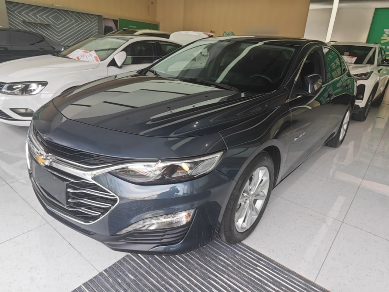Malibu XL 2022 535T AT