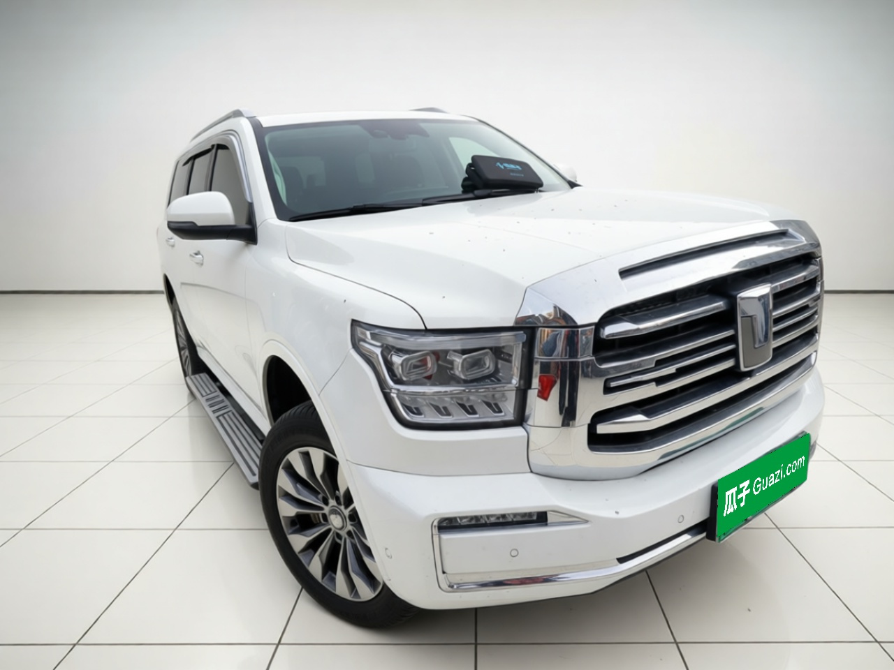 500 EV 2024 Hi4-T photo 3