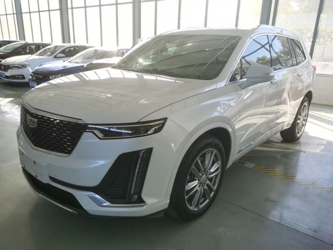 XT6 2022 2.0T 6-Seater AWD Luxury