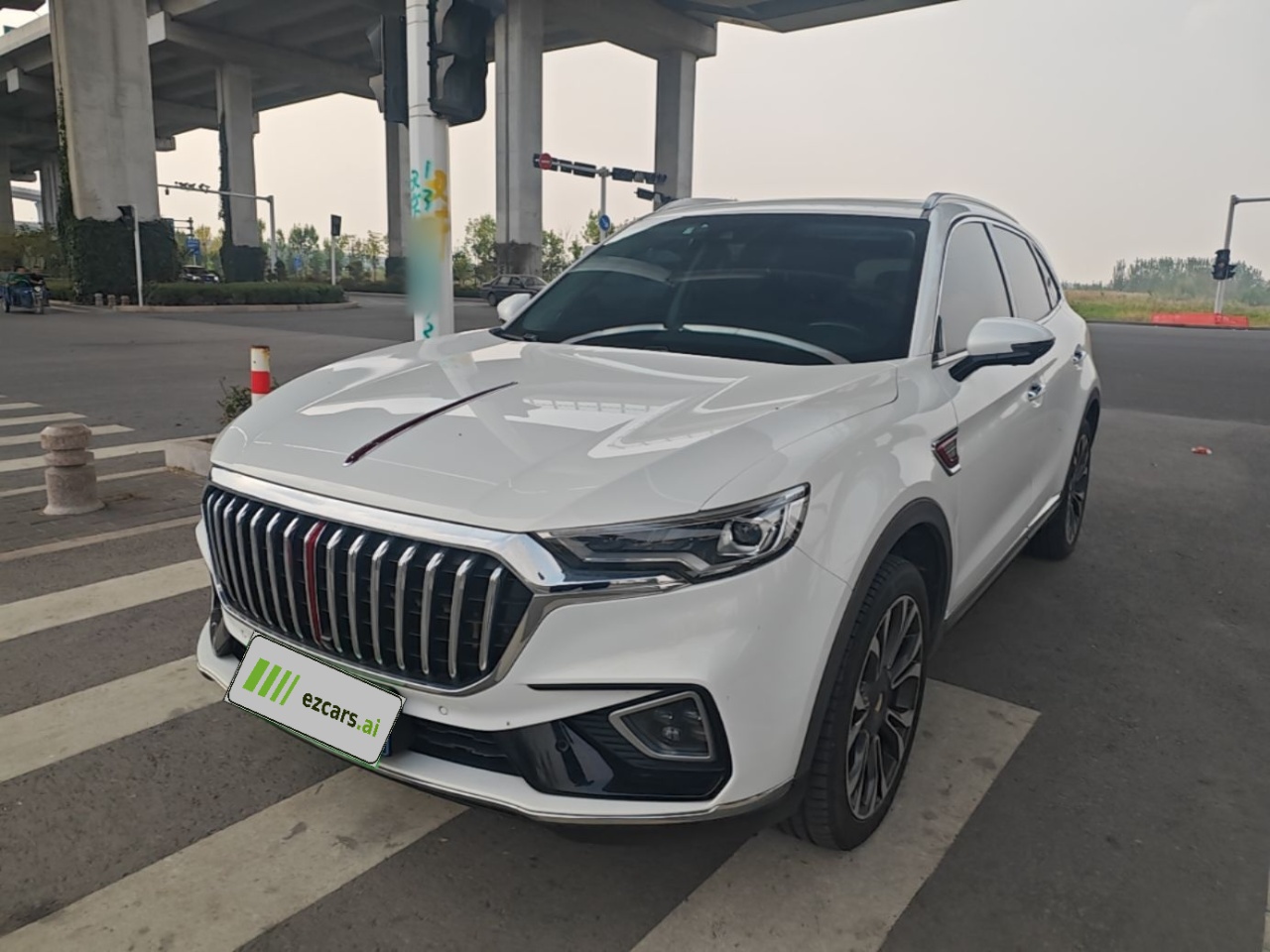 HS5 2019 2.0T Connected AWD
