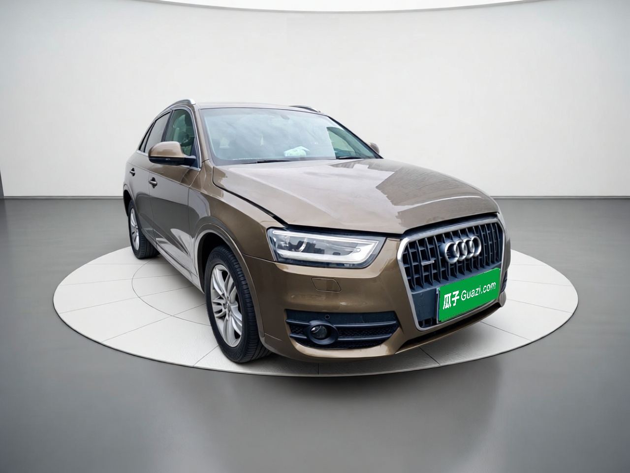 Q3 2013 35 TFSI quattro Tech photo 3
