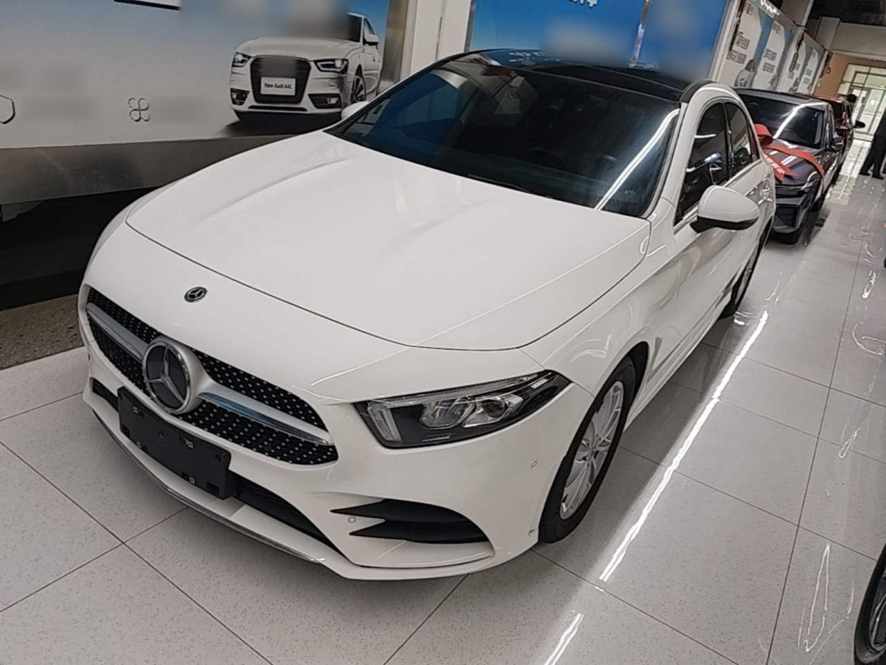A-Class 2019 A 200 L Sport