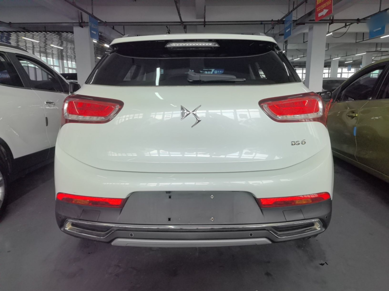6 2016 1.6T Luxury THP160 photo 3