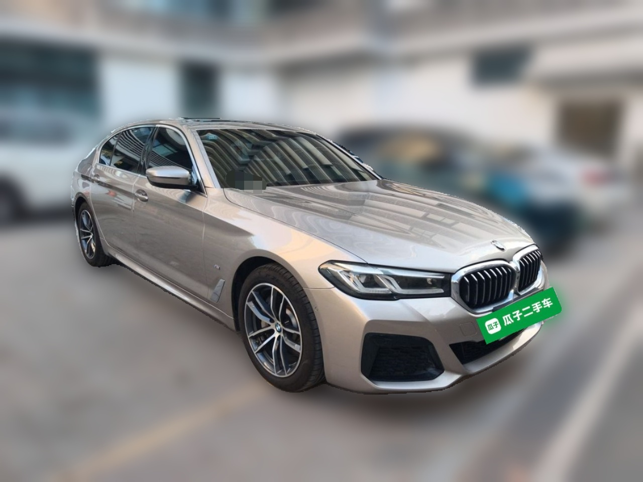 5 Series EV 2021 535Le M Sport Package photo 3
