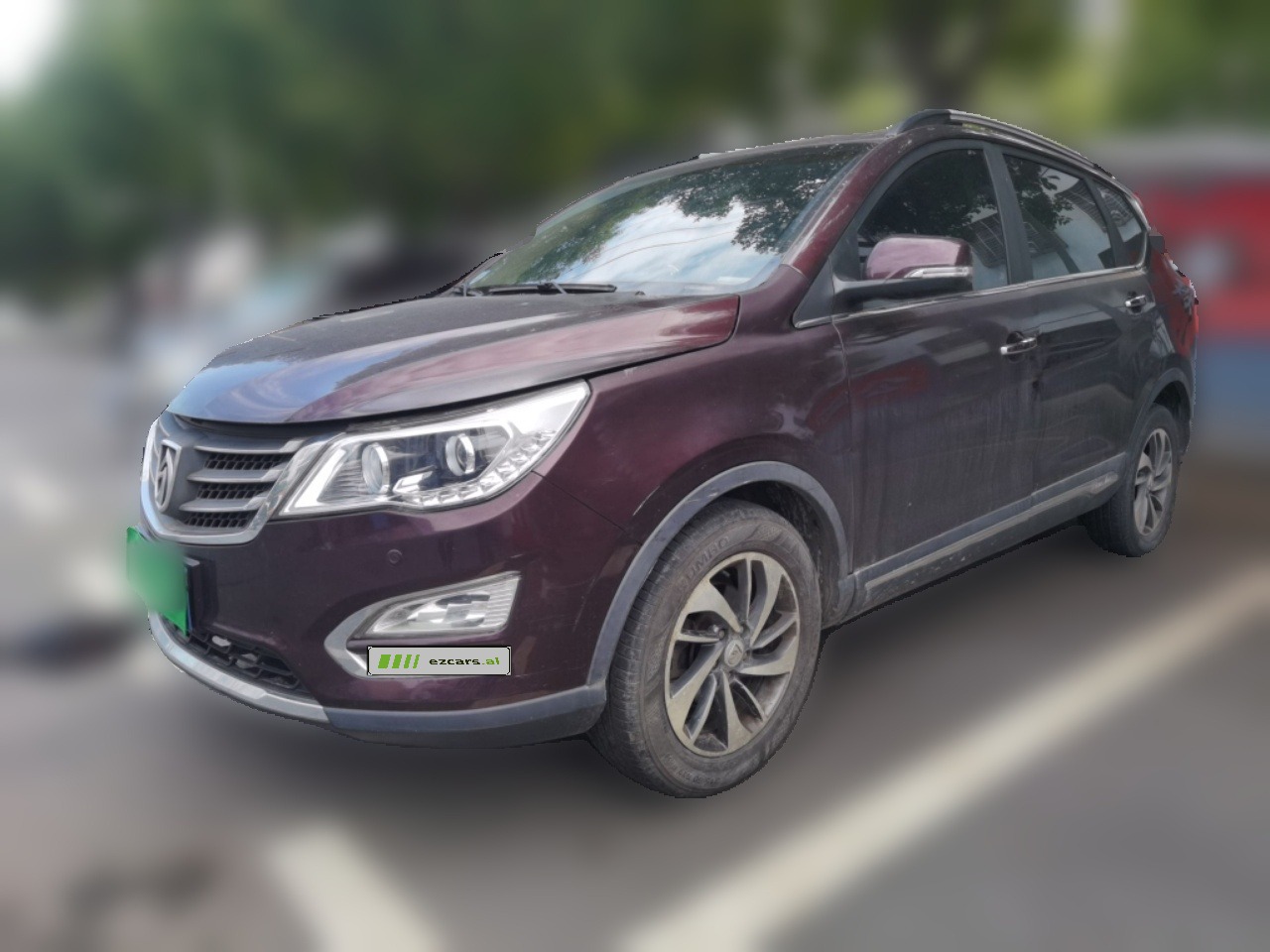 560 2015 1.8L MT Luxury