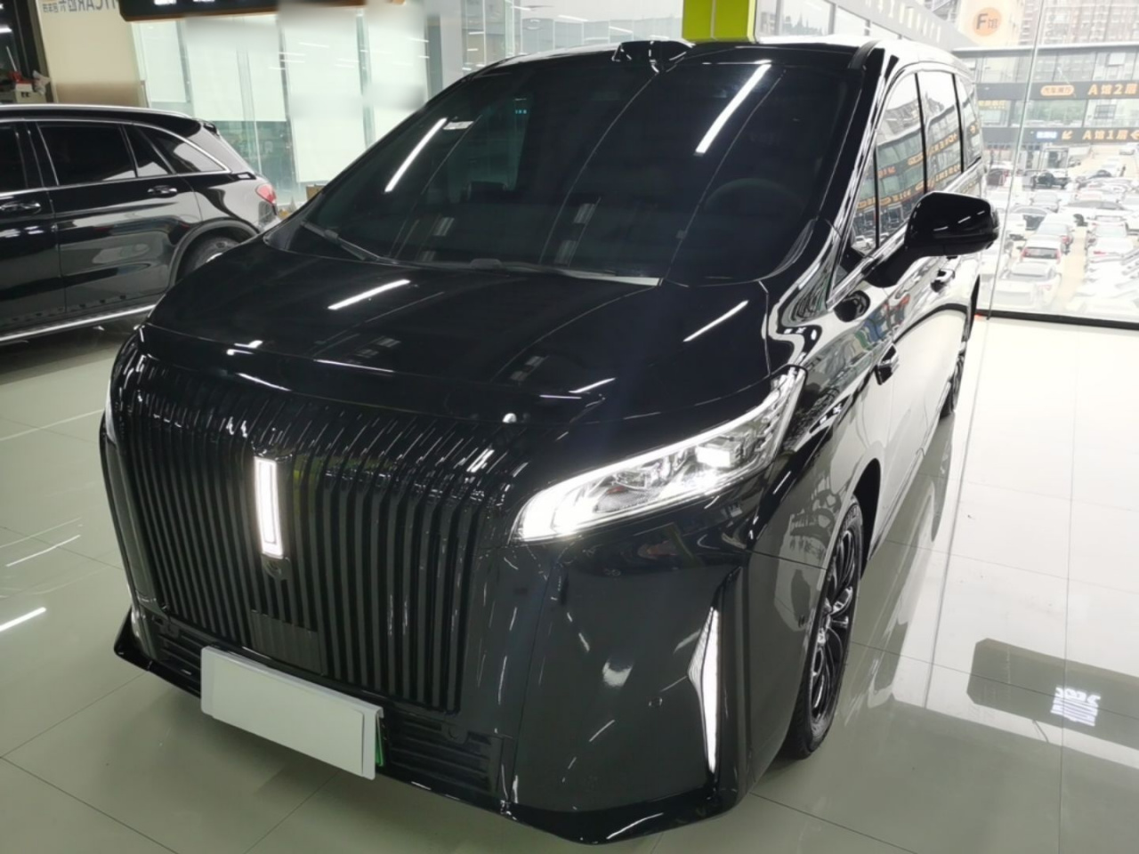 2025 AWD 8