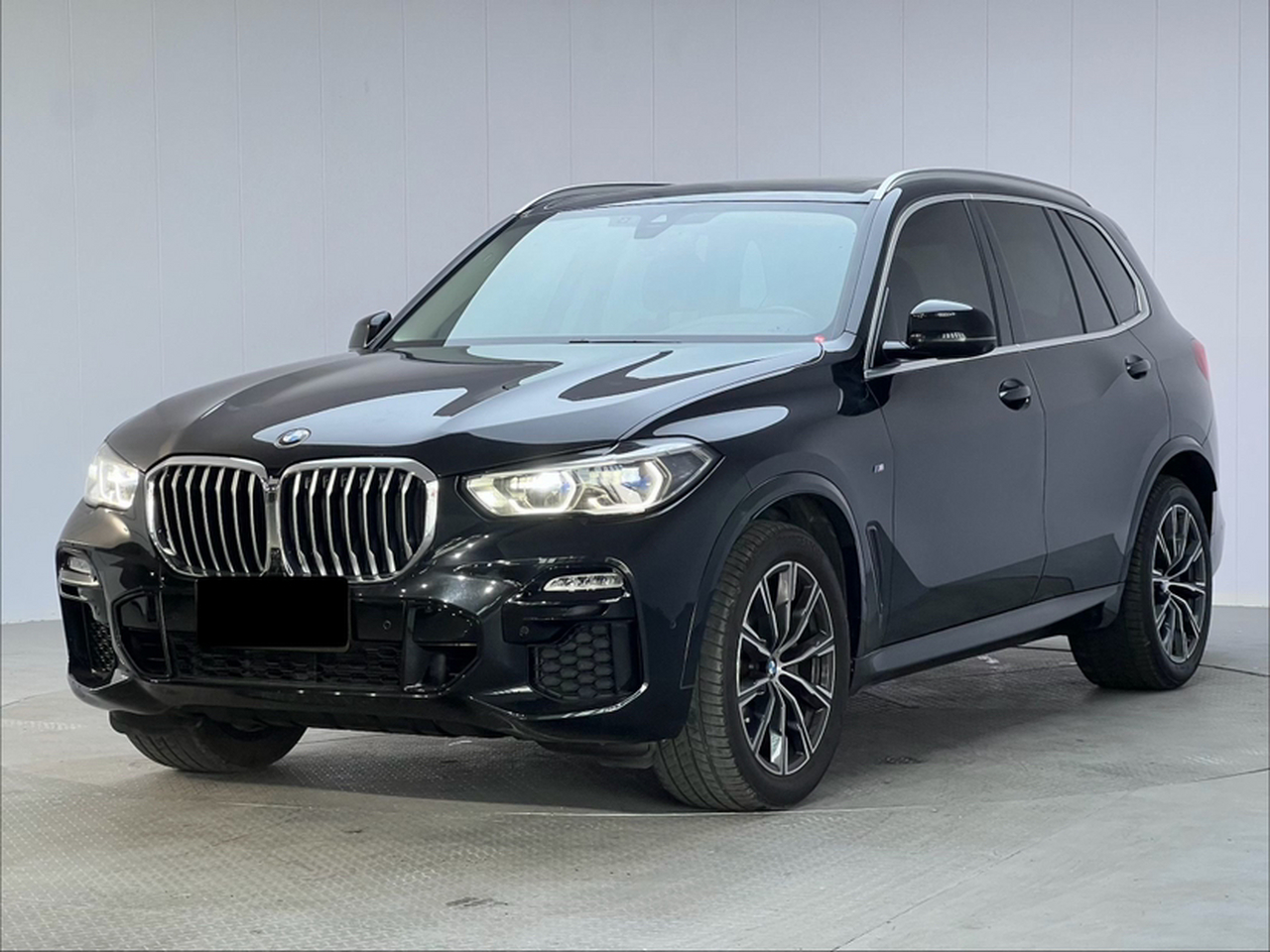 X5 Imported 2021 xDrive40i M Sport Package