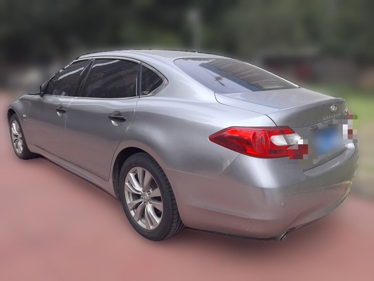 Q70 2013 Q70L 2.5L Comfort photo 4