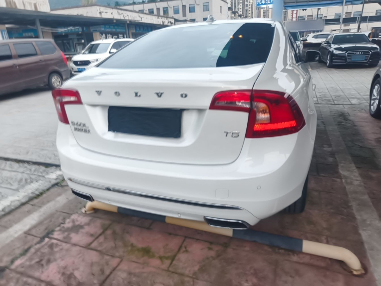 S60 2018 S60L T5 Progressive photo 5
