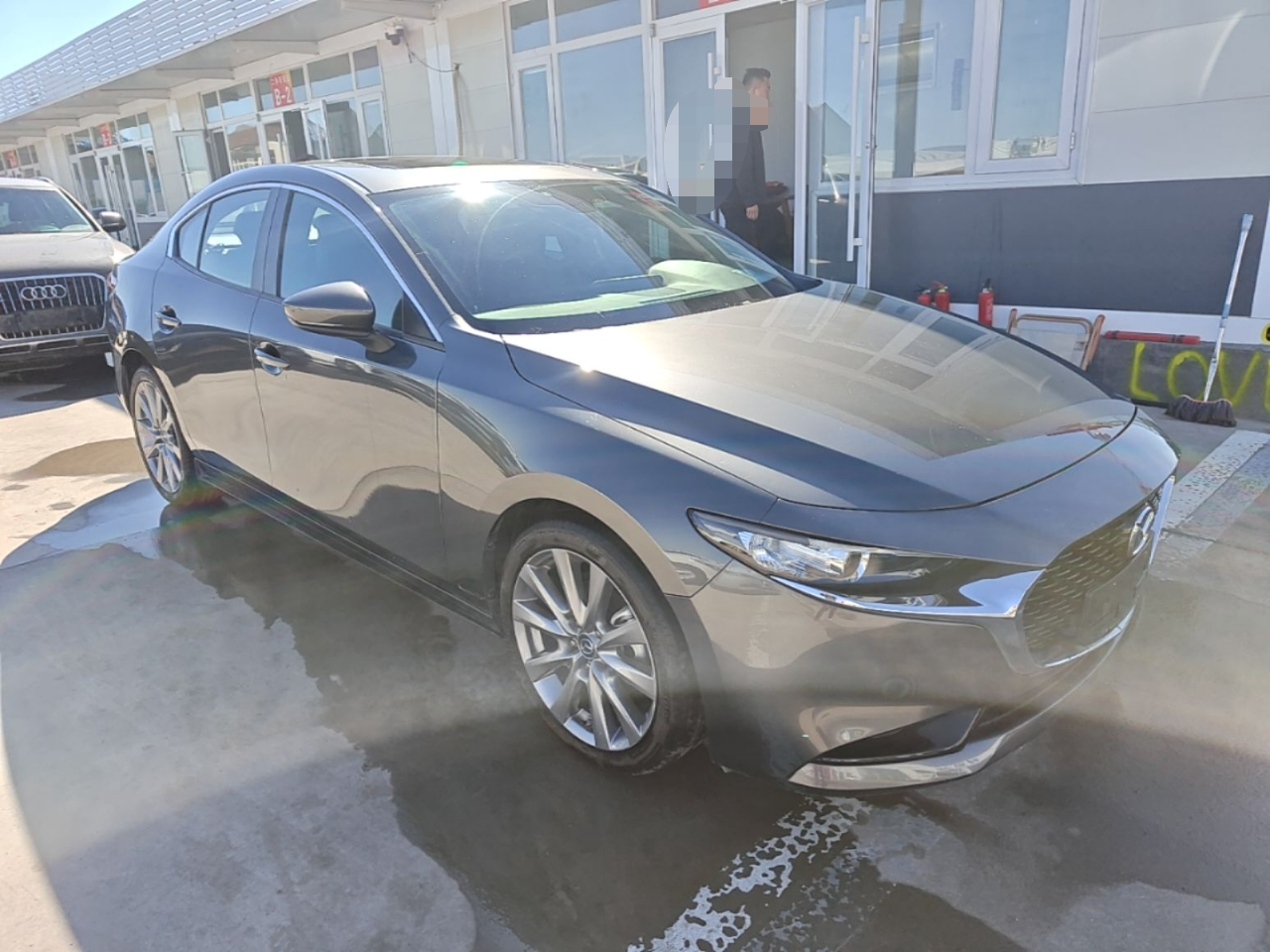 3 Axela 2020 2.0L AT photo 5