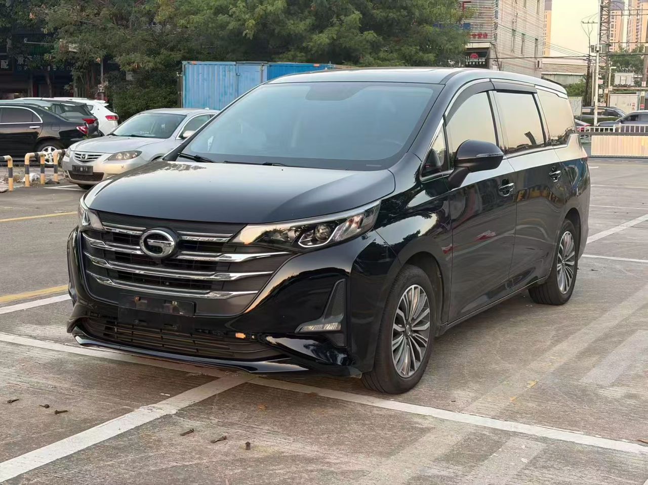 GAC Trumpchi M6 2021 270T DCT Exclusive 7-Seater