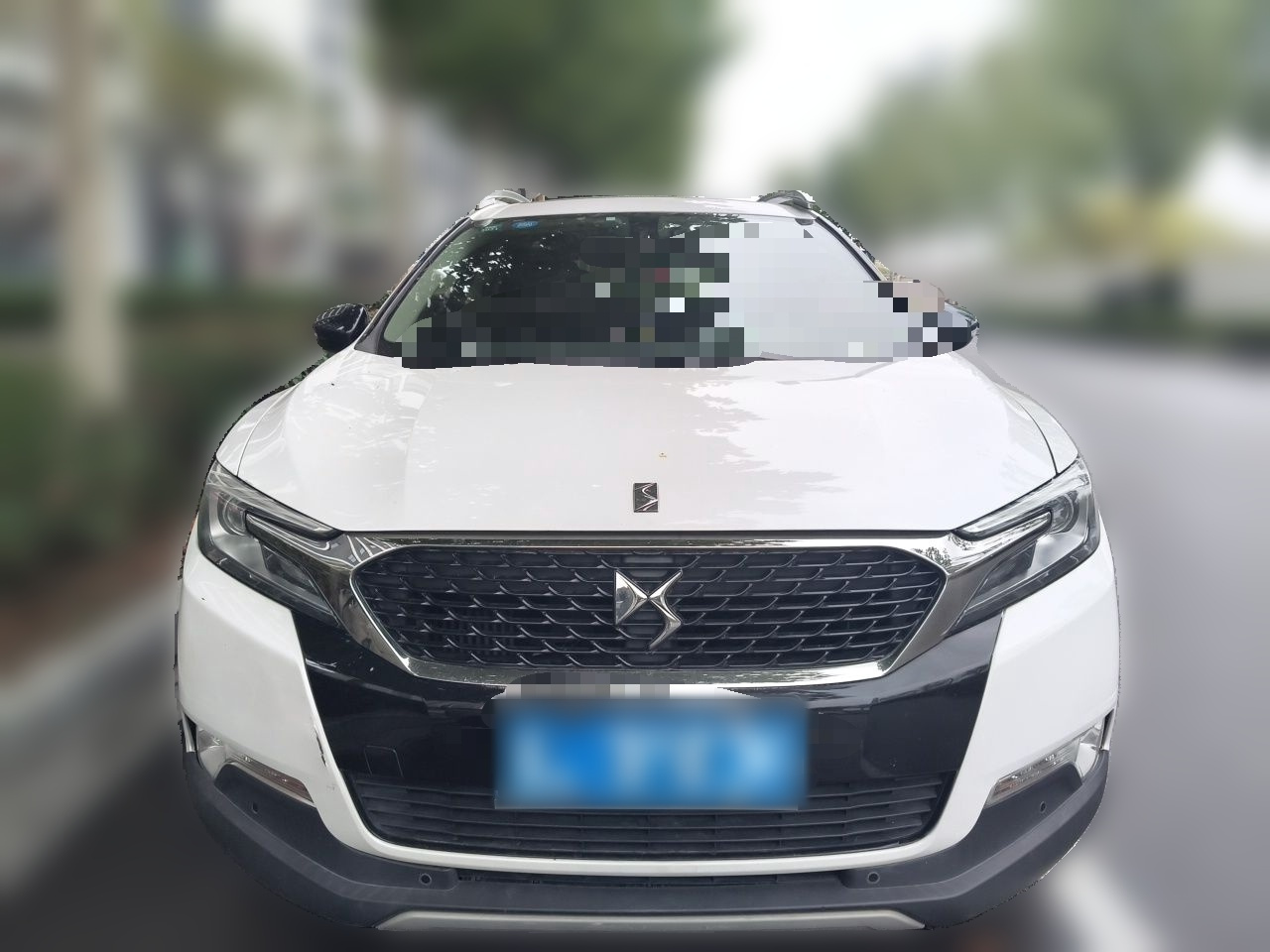 6 2014 1.6T Luxury THP160 photo 2