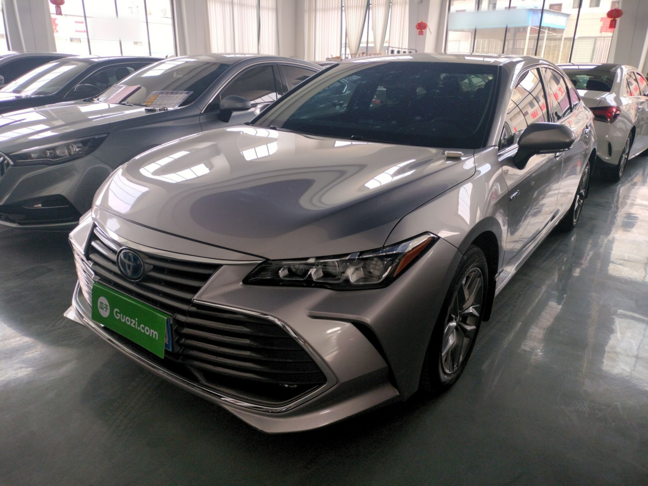 Avalon 2019 Hybrid 2.5L Luxury China VI