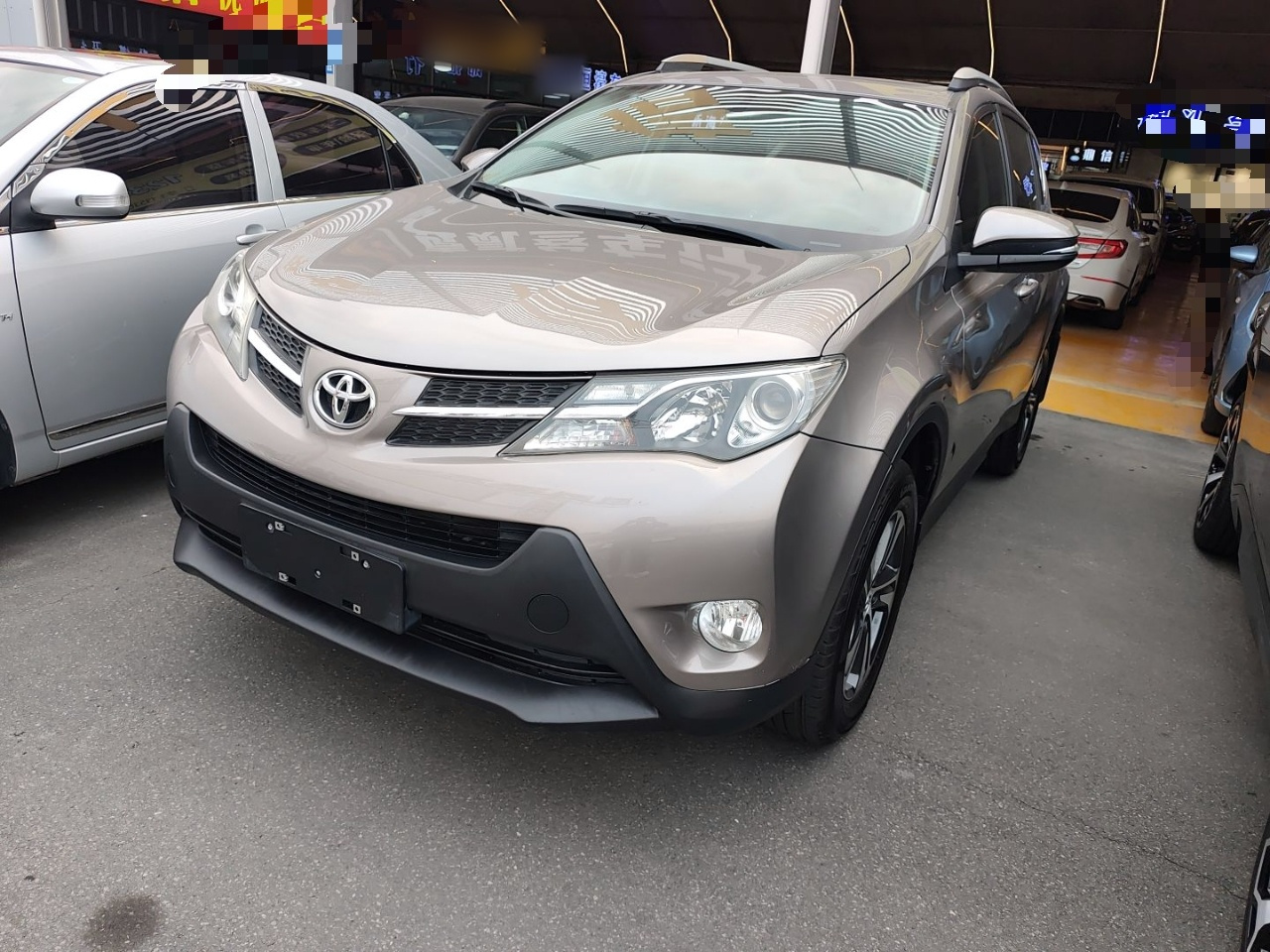 RAV4 2015 2.0L CVT RWD