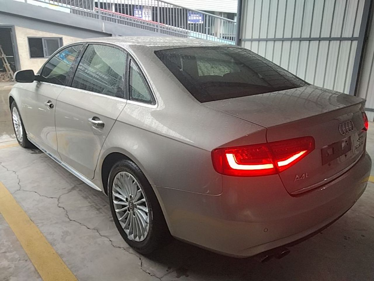 A4L 2016 35 TFSI Collection AT Standard photo 4