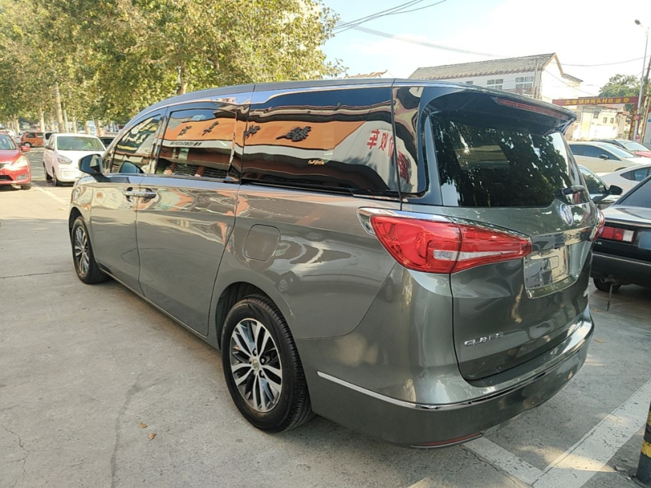 GL8 2017 ES 28T Luxury China V photo 4