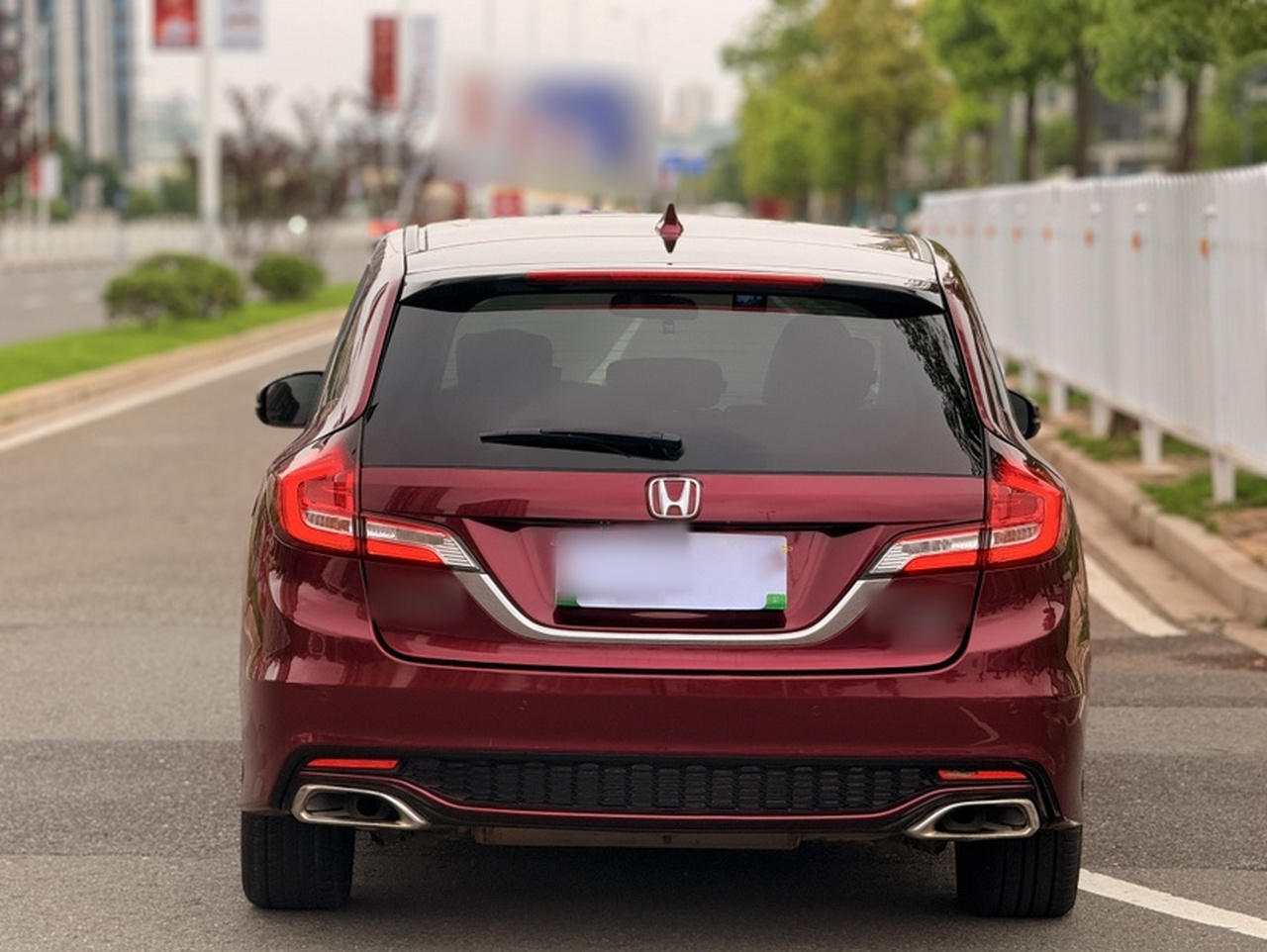 Jade 2017 210TURBO CVT 5-Seater photo 3