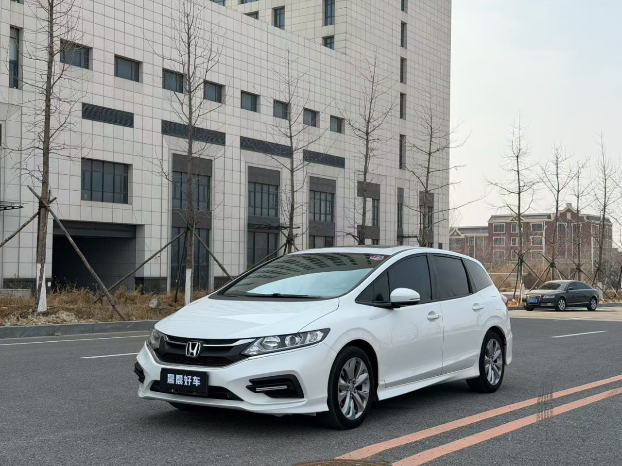 Jade 2017 1.8L AT Comfort 5-Seater