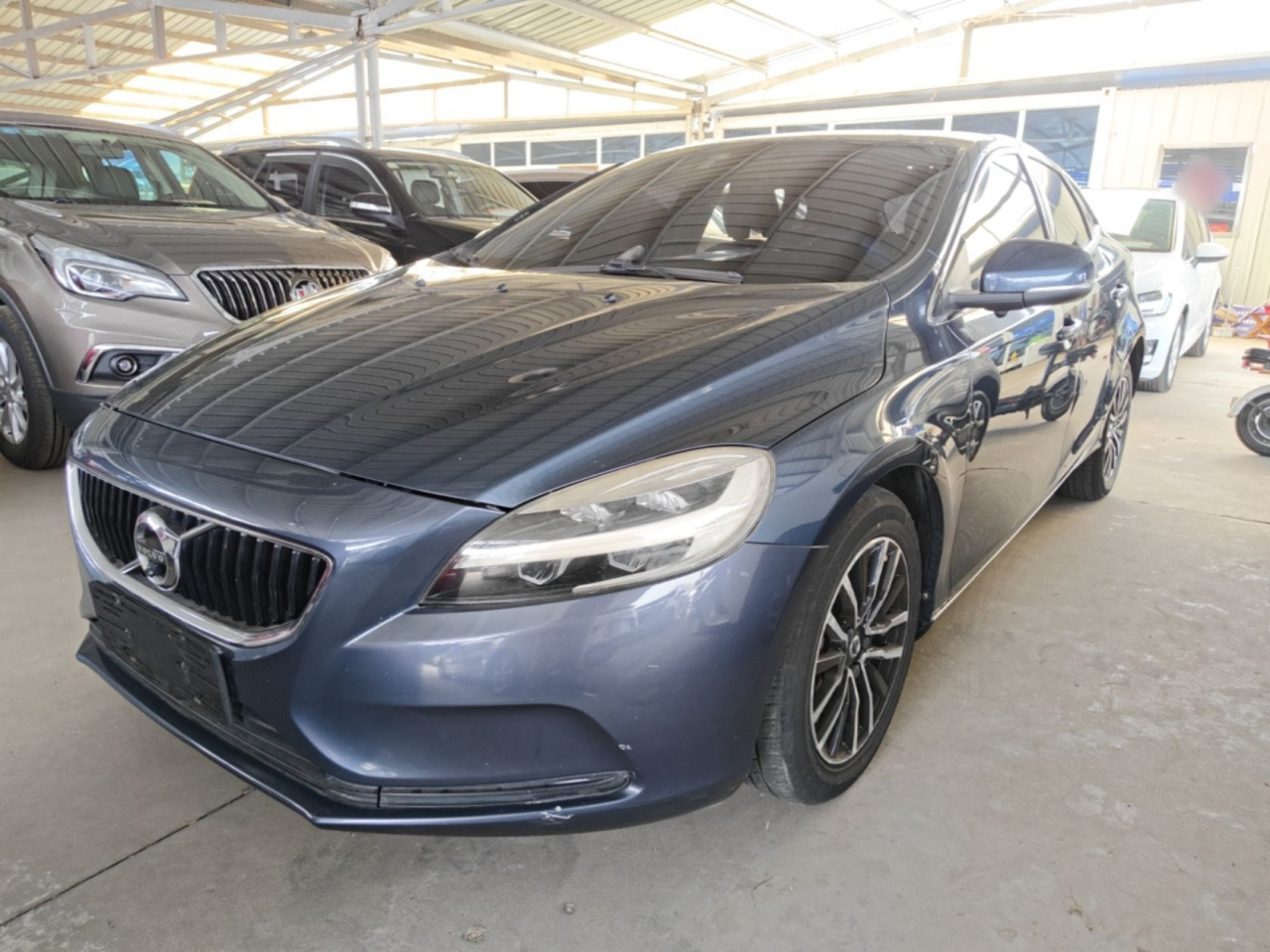 V40 2017 T3