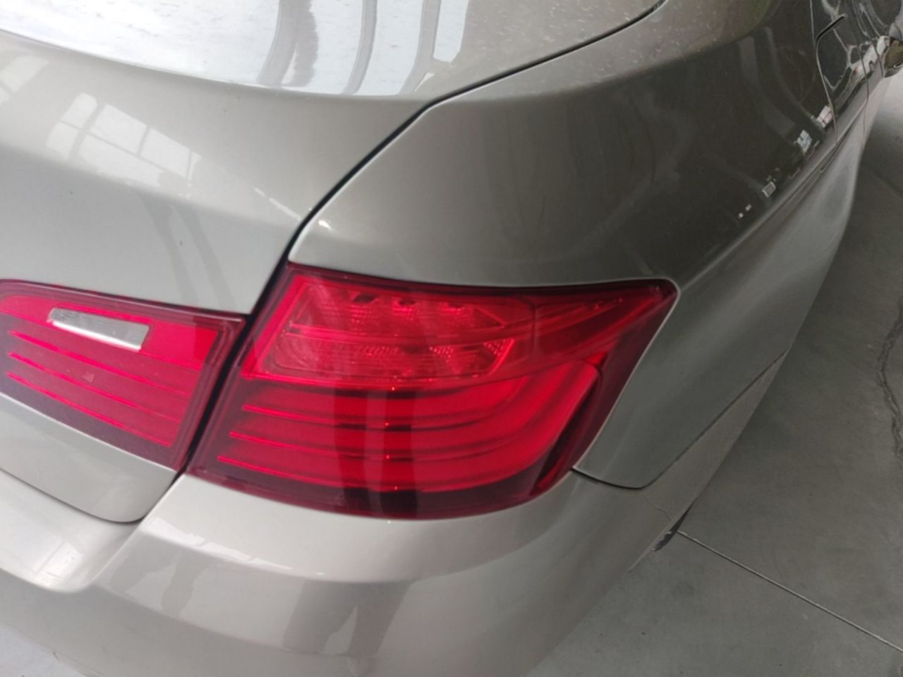 5 Series 2017 528Li Leading photo 4