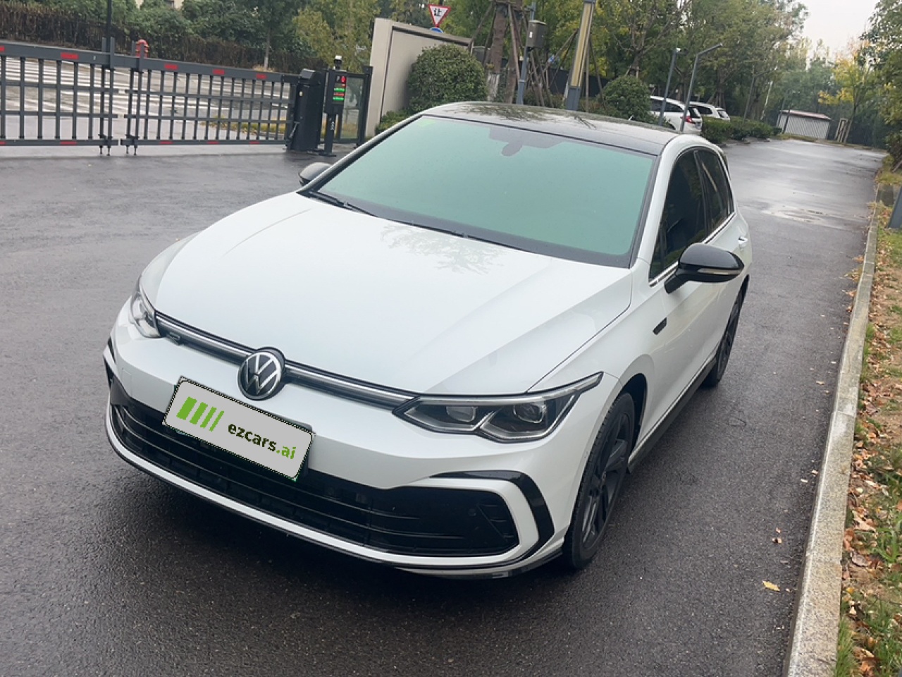 Golf 2023 Facelift 280TSI DSG R-Line Lite