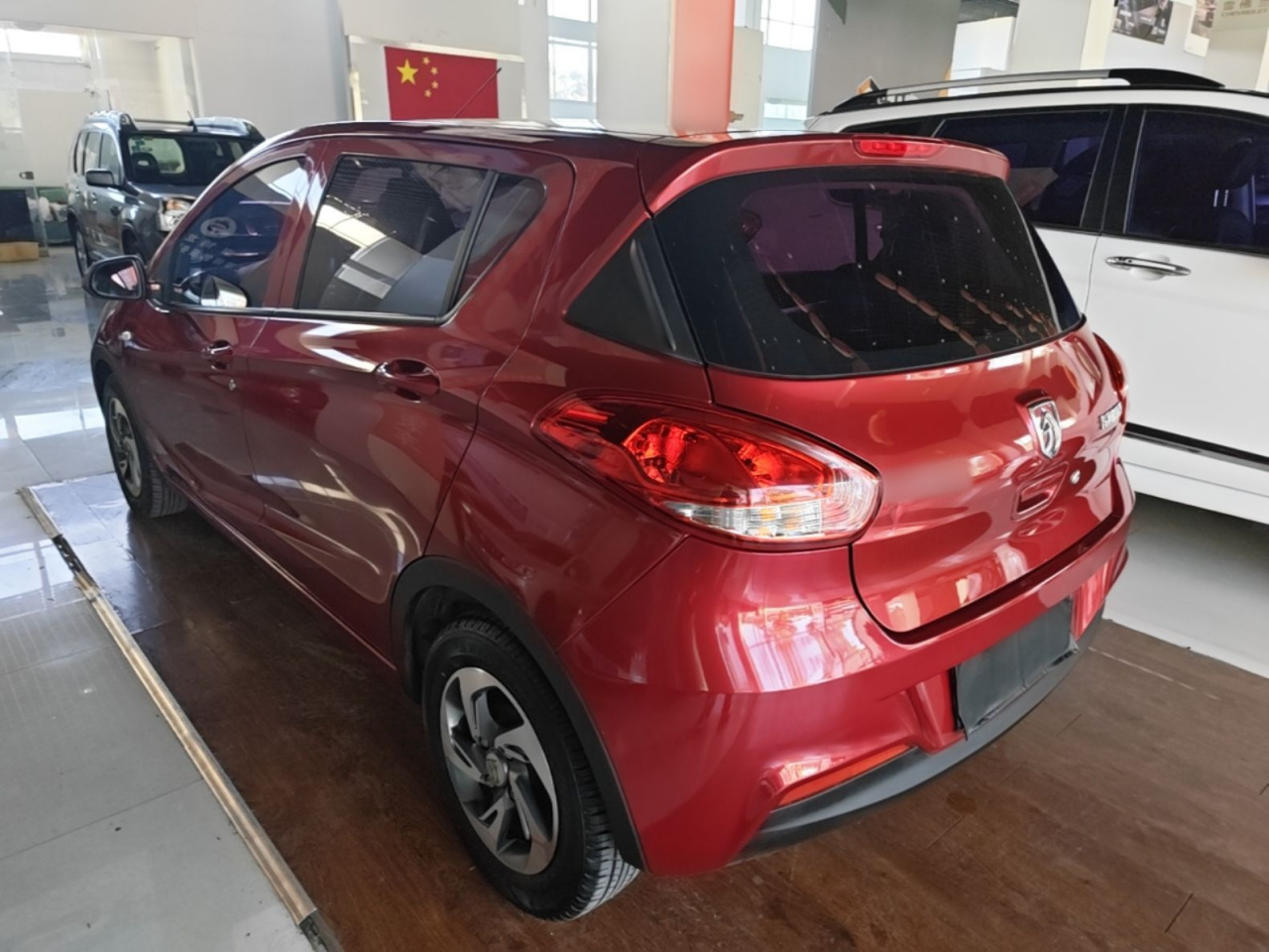 310 2016 1.2L MT Comfort photo 4