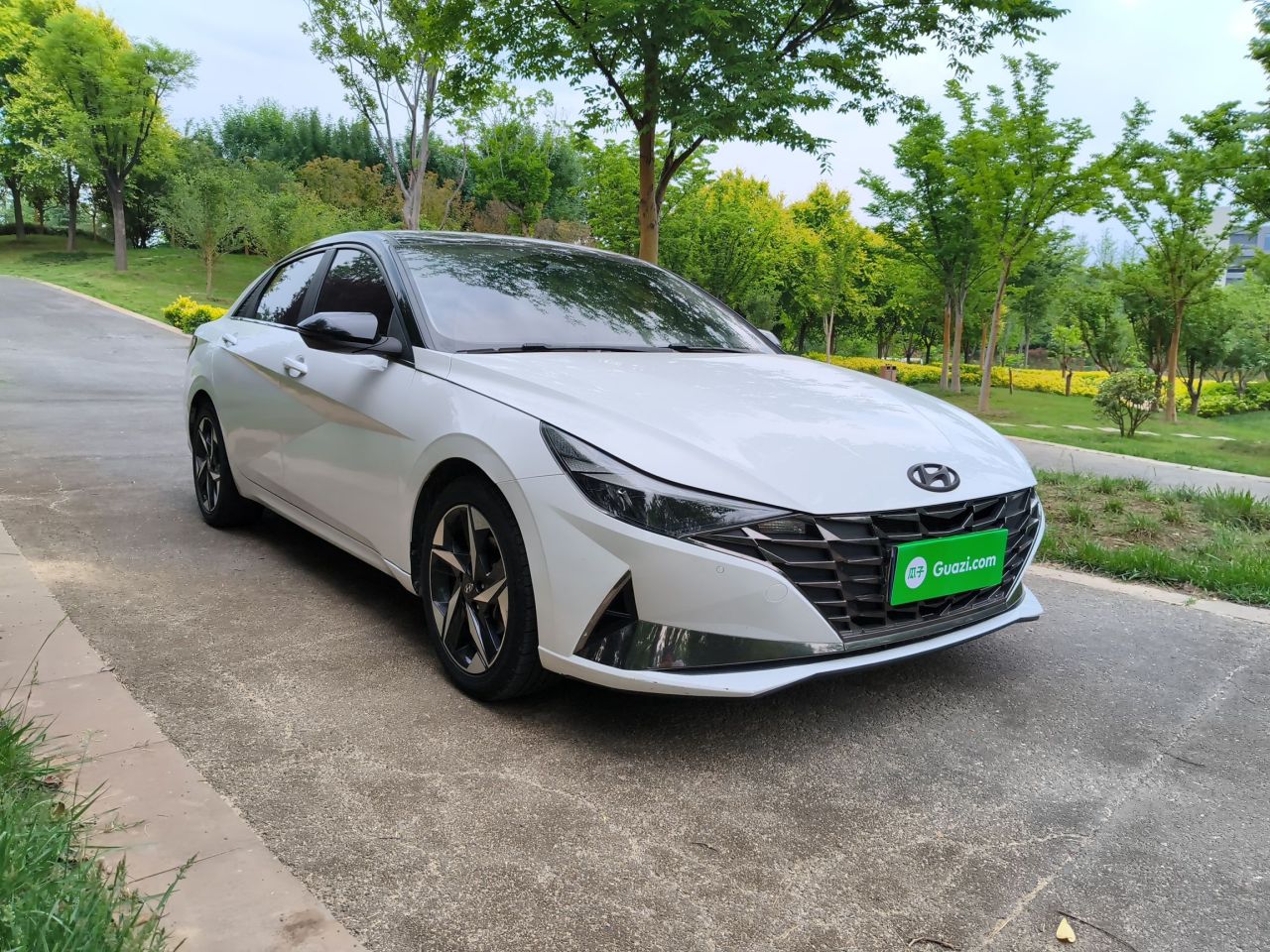 Elantra 2021 1.5L CVT LUX Premium photo 3