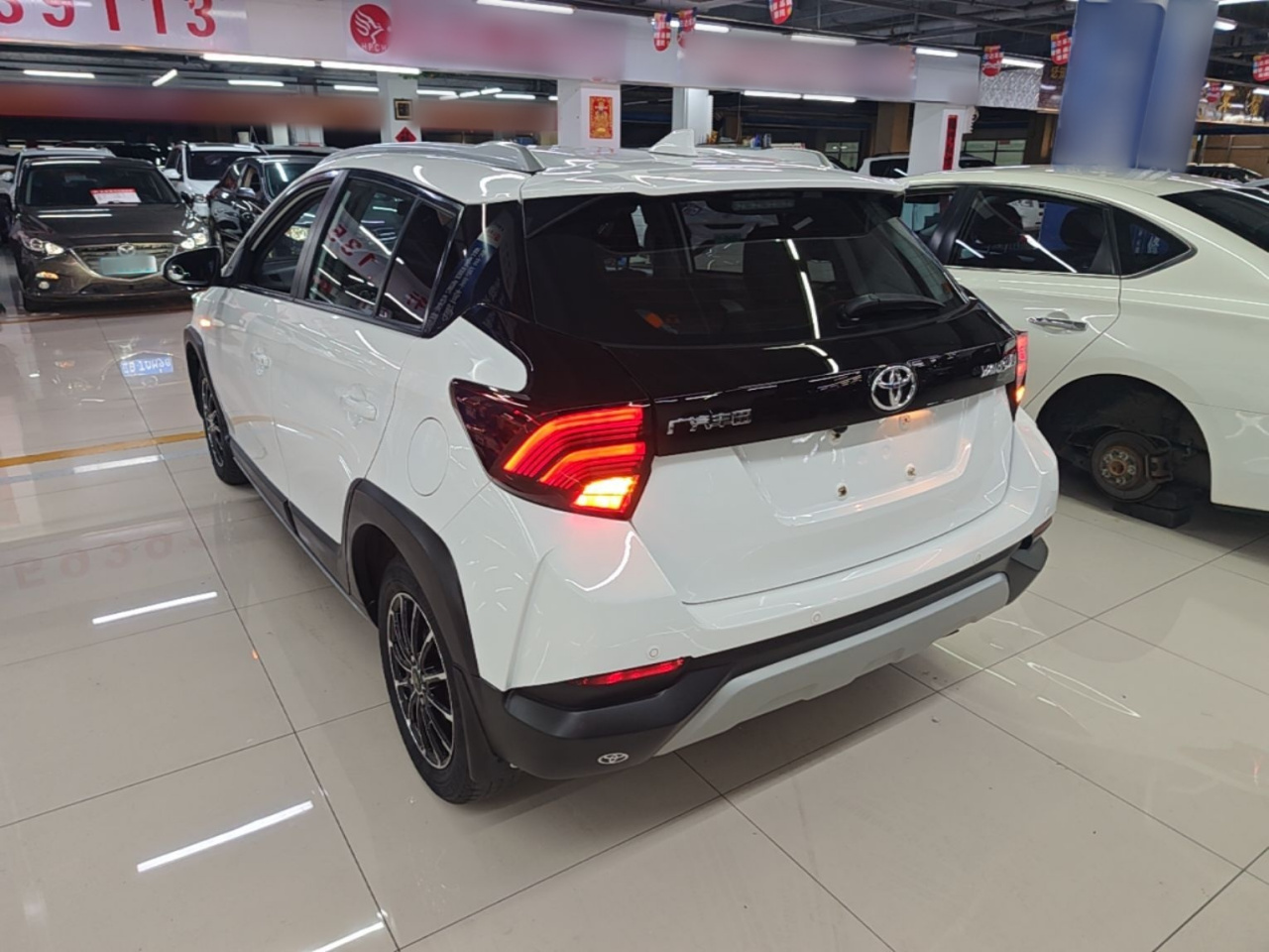 YARiS L 2021 X 1.5L CVT Leading photo 4