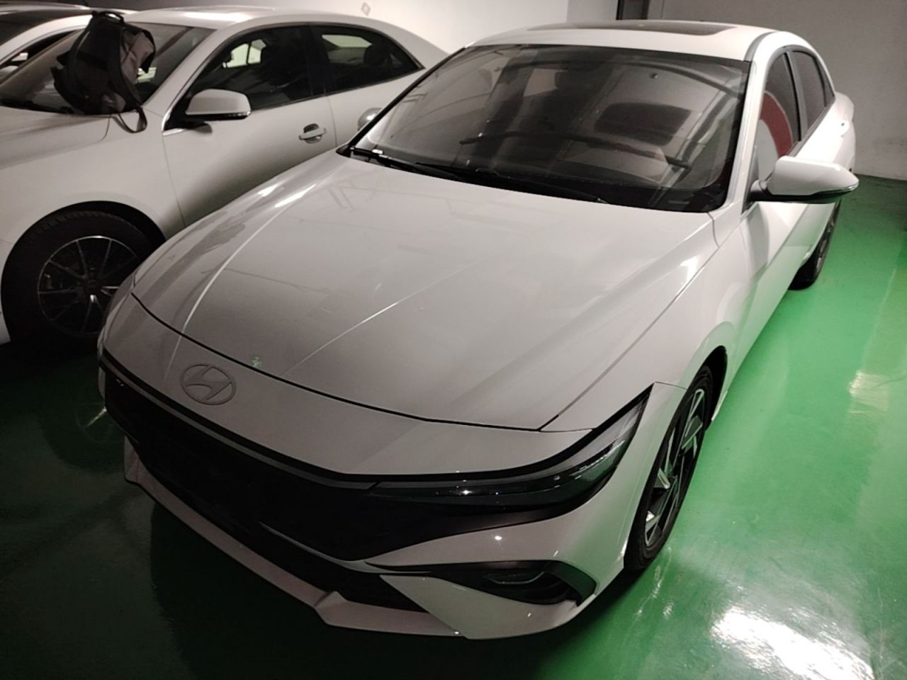Elantra 2023 1.5L CVT GLX Elite