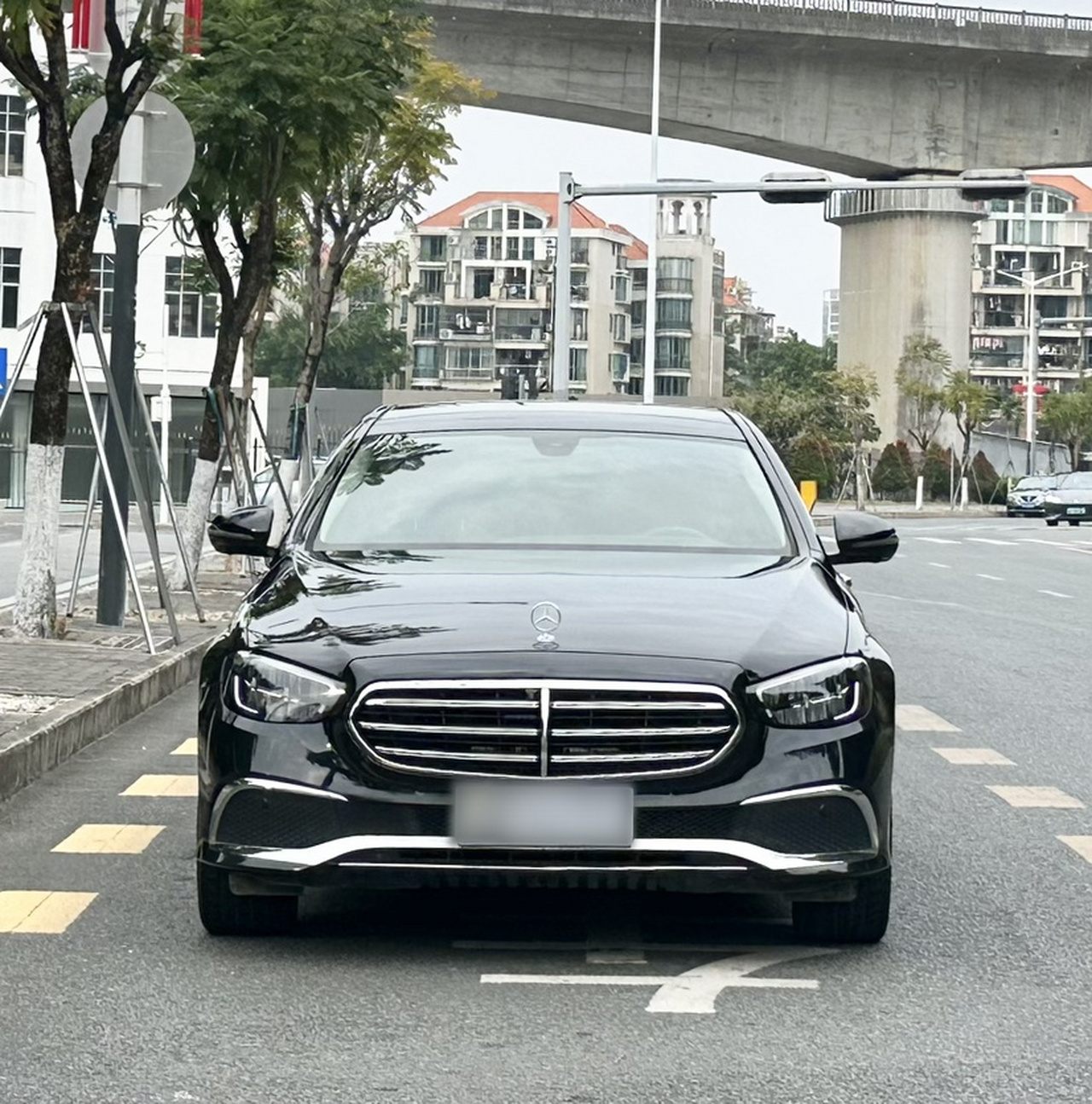 E-Class 2022 Facelift E 300 L Luxury photo 4