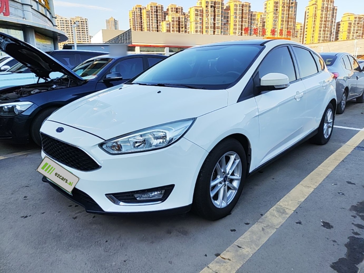 Focus 2017 Hatchback 1.6L AT Fashion